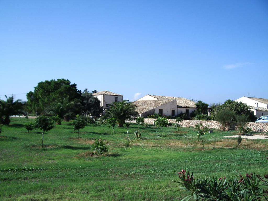 Pozzo Di Mazza Villa Syracuse Bagian luar foto